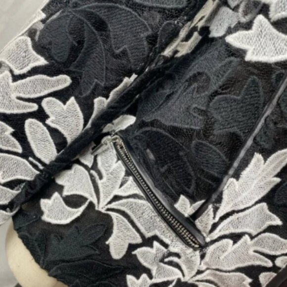 INC International Concepts | Black & White Lace Peplum Jacket | Women’s Medium - Picture 8 of 16